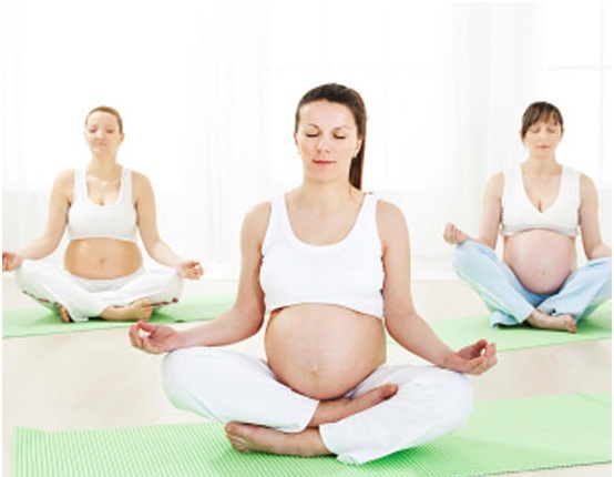 Lợi ích của việc tập luyện Yoga tại nhà khi mang bầu